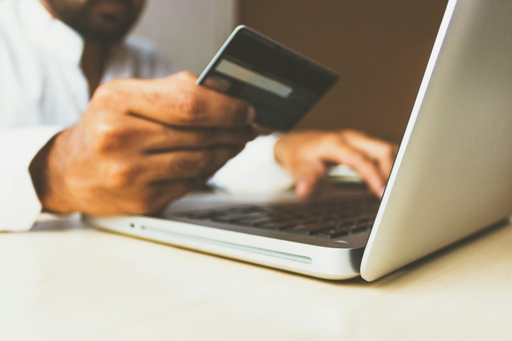 Mobile loyalty redemption